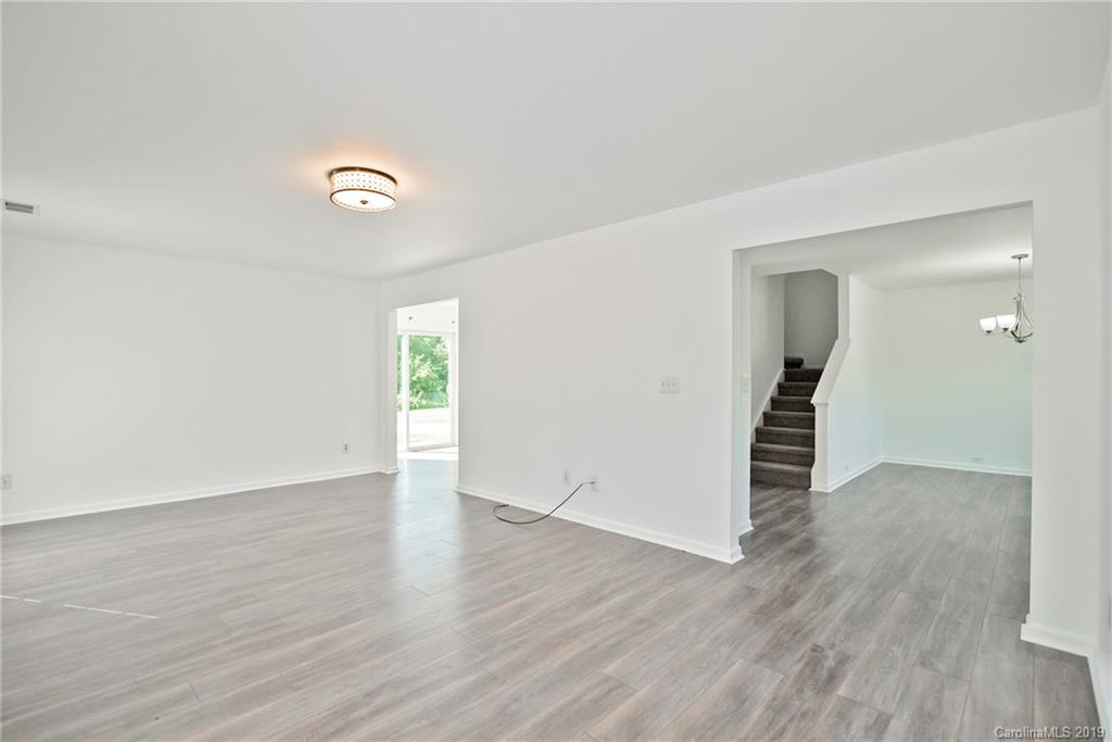 9728 Faires Farm Road Charlotte NC 28213