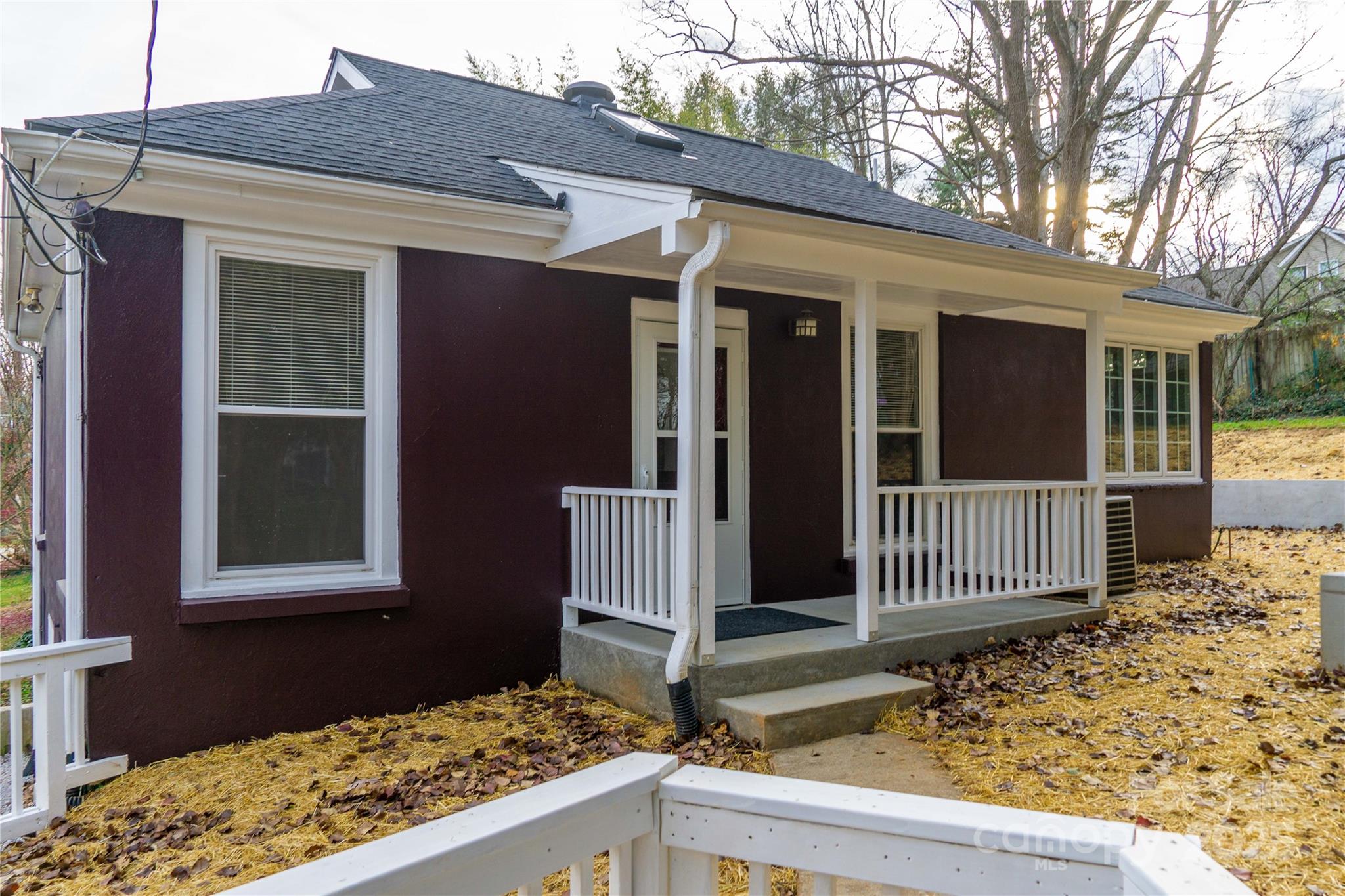 17 Mcdade Street Asheville NC 28806