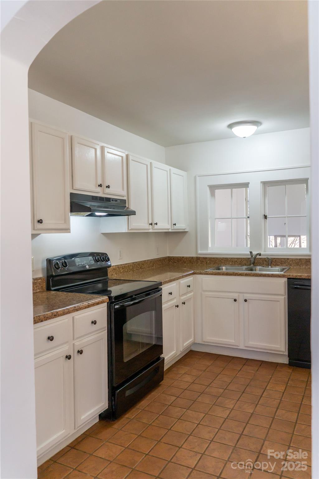 17 Mcdade Street Asheville NC 28806