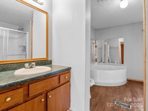 205 Kirk Way Candler NC 28715