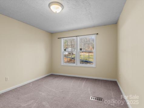 205 Kirk Way Candler NC 28715