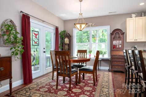 12 Asher Lane Arden NC 28704