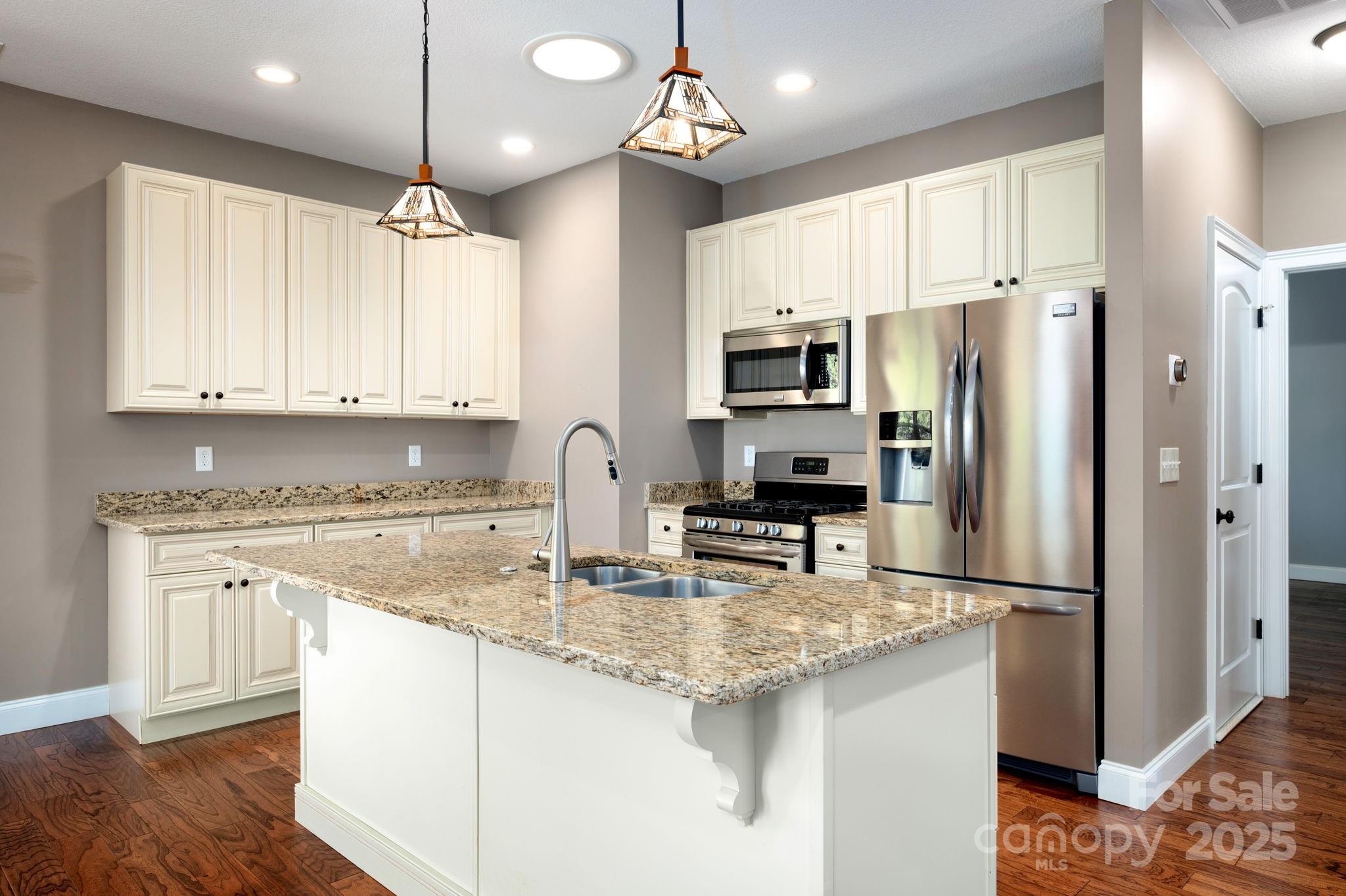 12 Asher Lane Arden NC 28704