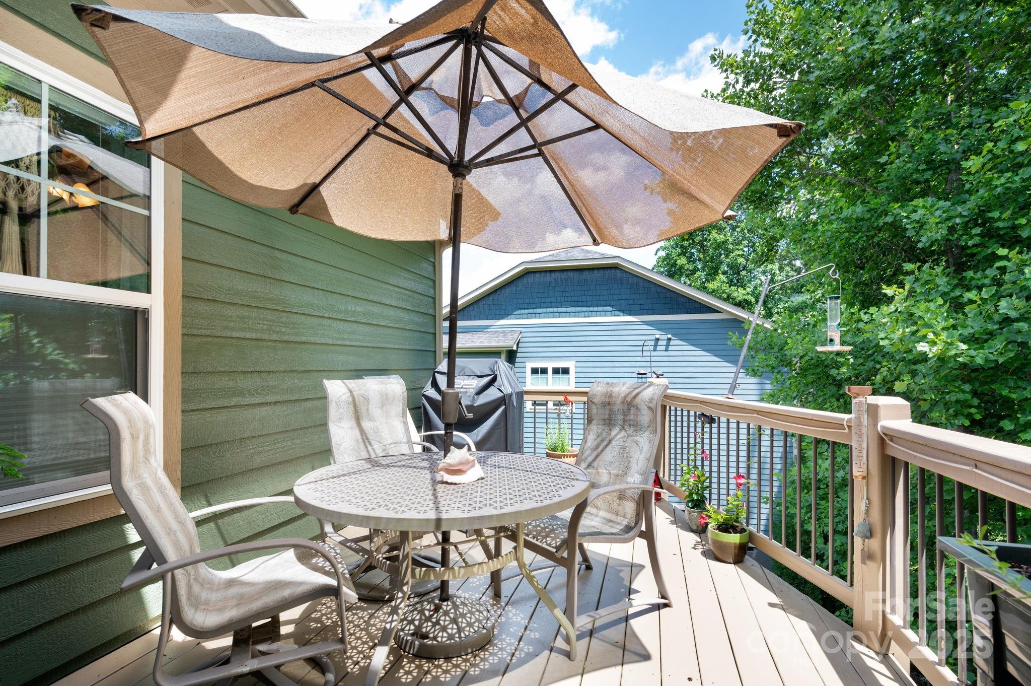 12 Asher Lane Arden NC 28704