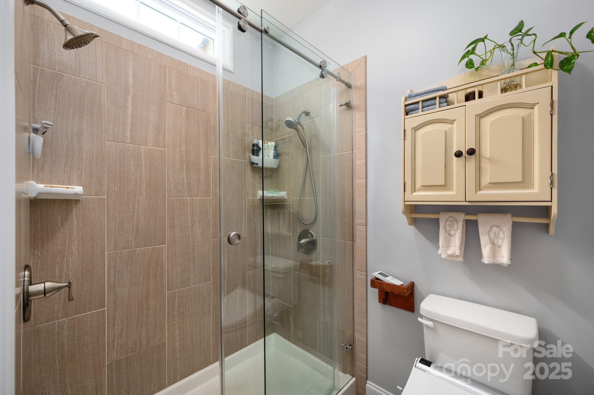 12 Asher Lane Arden NC 28704