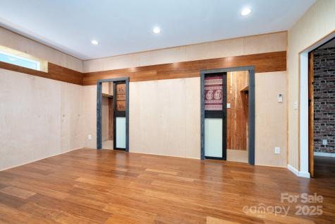 12 Asher Lane Arden NC 28704