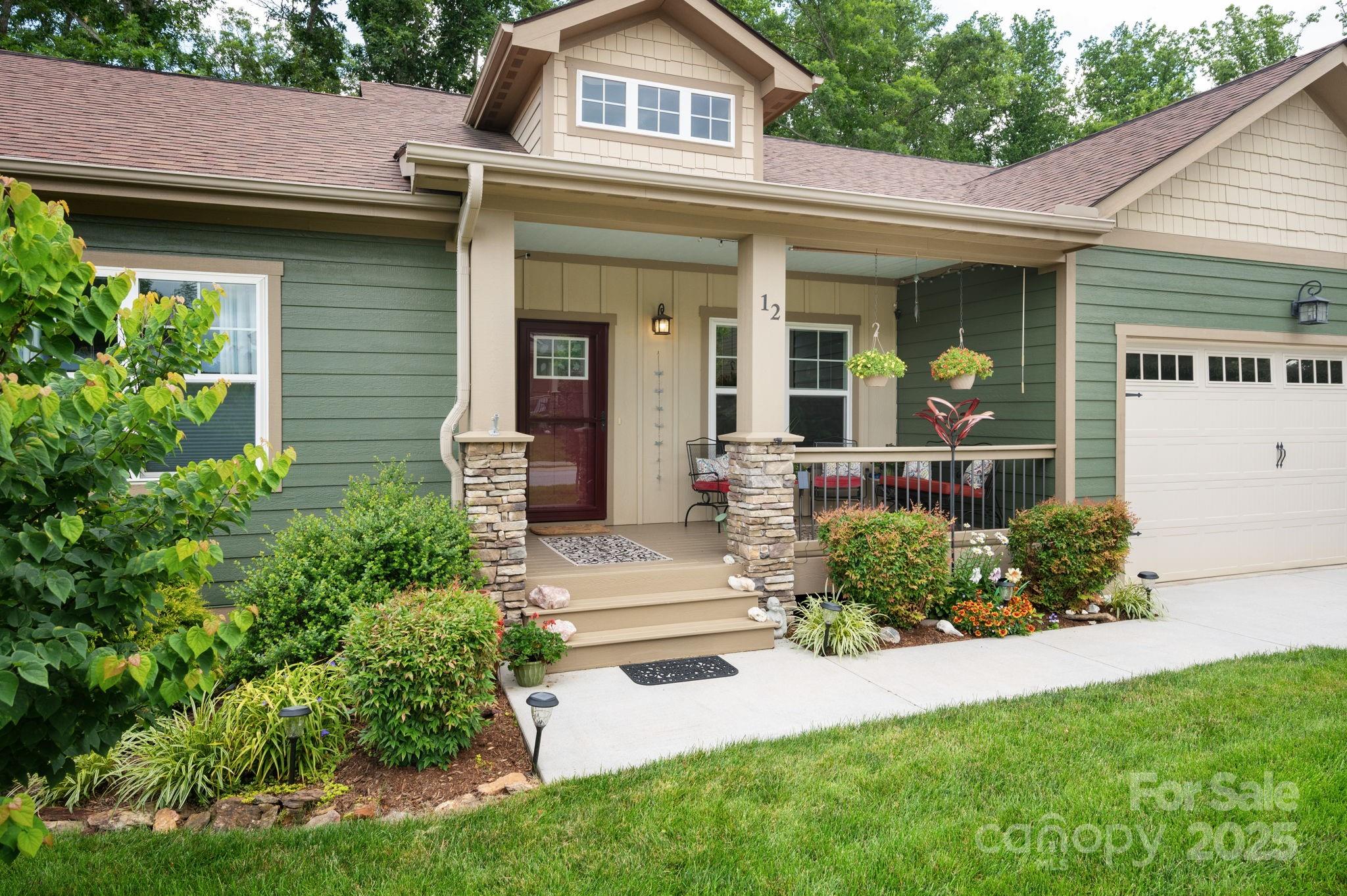 12 Asher Lane Arden NC 28704