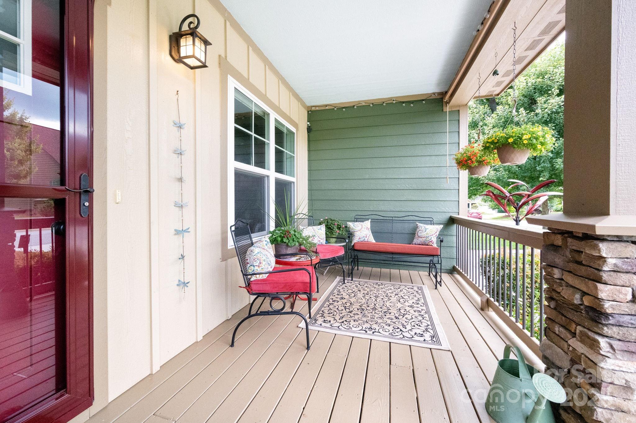 12 Asher Lane Arden NC 28704