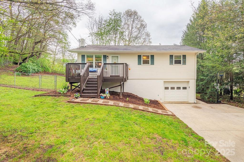 44 Arrowhead Street Clyde NC 28721