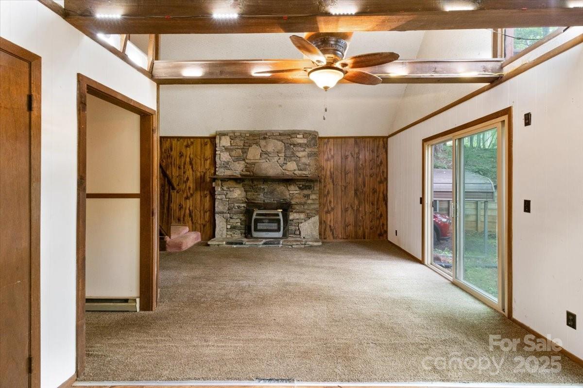 215 Byrd Mountain Estates Road Burnsville NC 28714