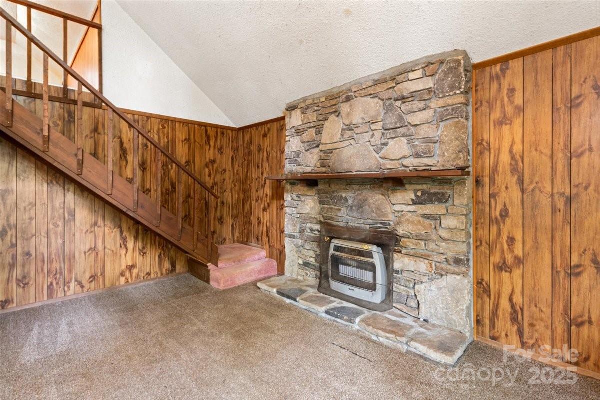 215 Byrd Mountain Estates Road Burnsville NC 28714