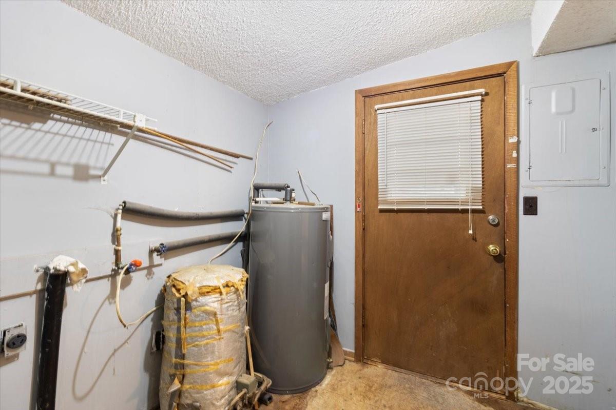215 Byrd Mountain Estates Road Burnsville NC 28714