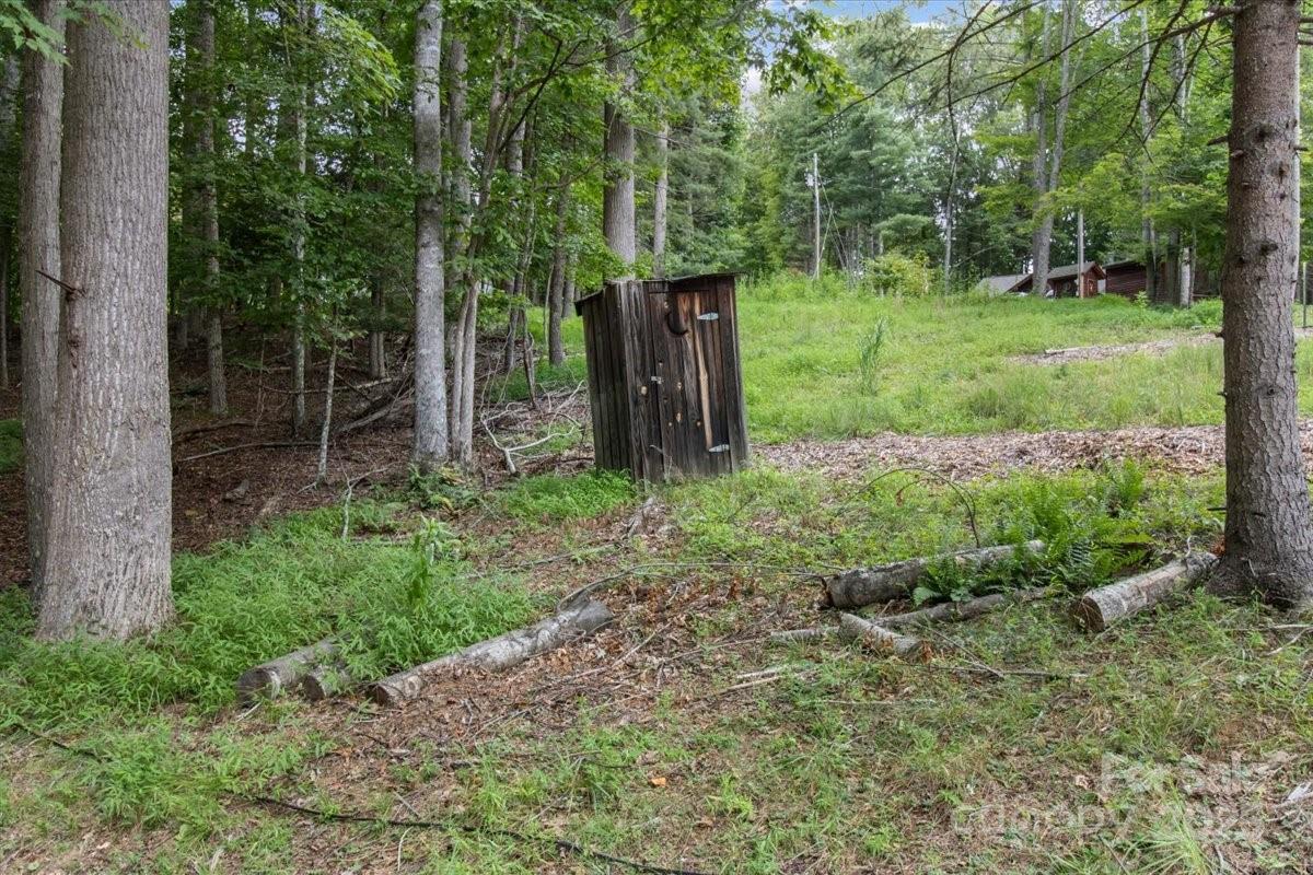 215 Byrd Mountain Estates Road Burnsville NC 28714