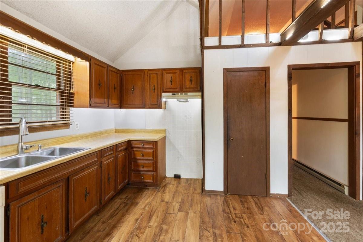 215 Byrd Mountain Estates Road Burnsville NC 28714