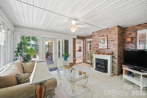 2640 Willowbrook Drive Matthews NC 28104