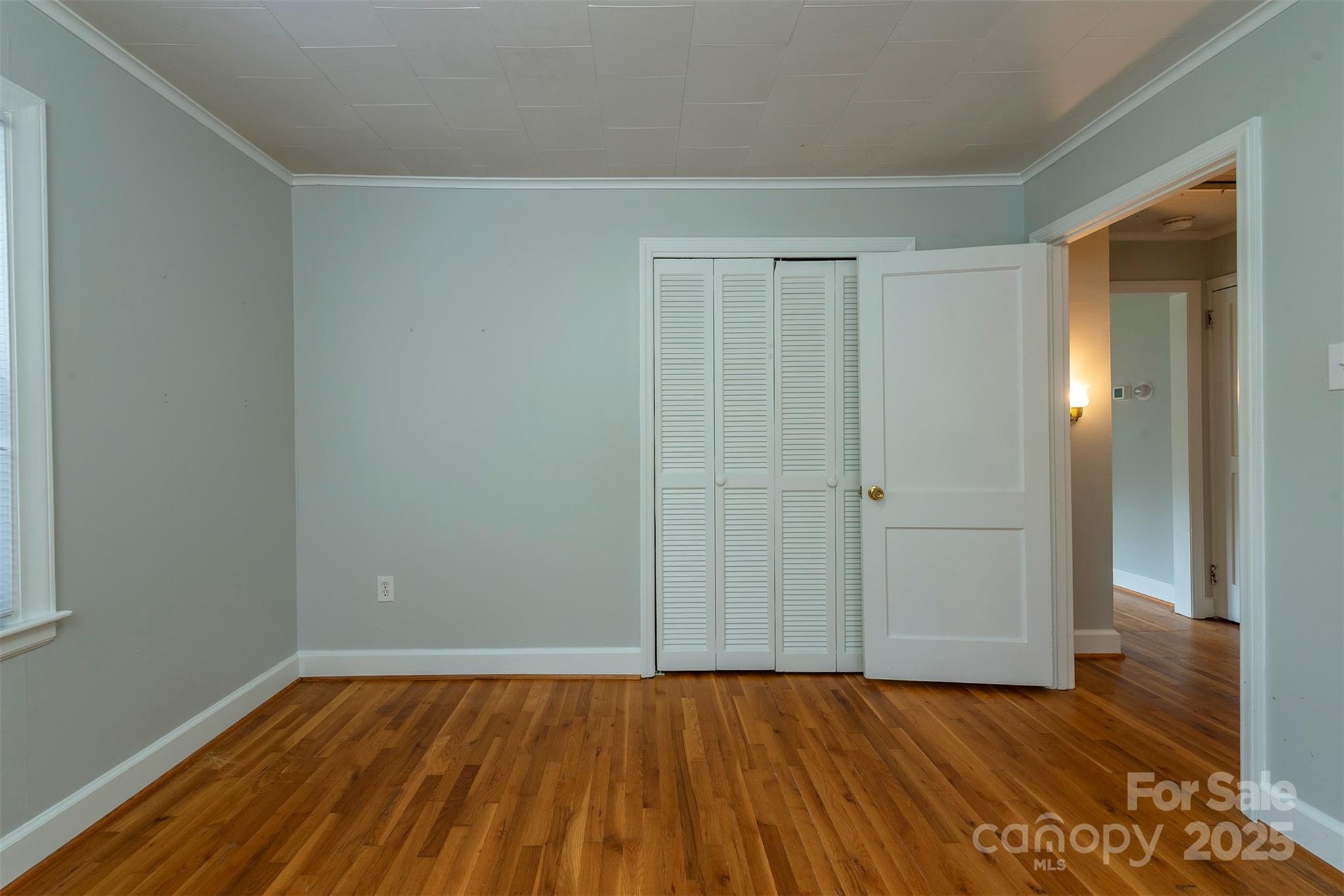 204 Northeast Avenue Swannanoa NC 28778