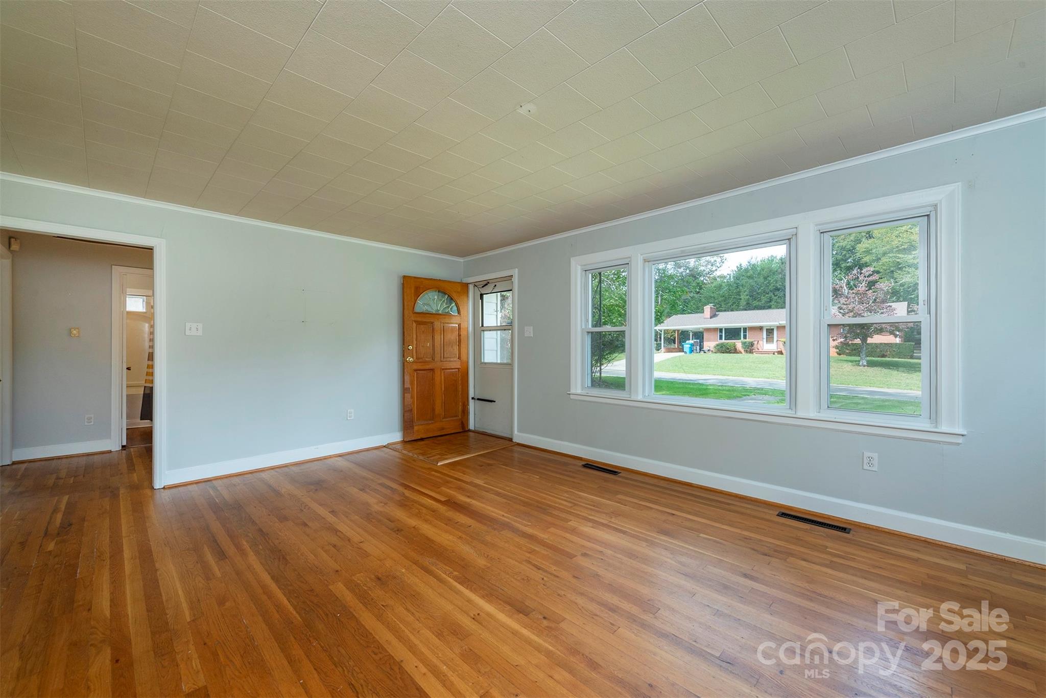 204 Northeast Avenue Swannanoa NC 28778