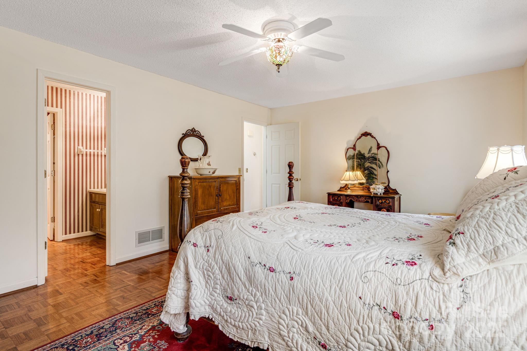 456 Mills Gap Road Arden NC 28704