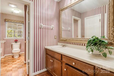 456 Mills Gap Road Arden NC 28704