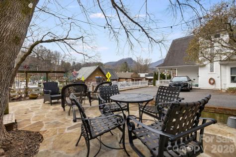 364 Haywood Road Dillsboro NC 28725