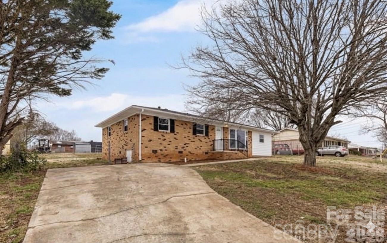 2621 Sherry Lane Gastonia NC 28054