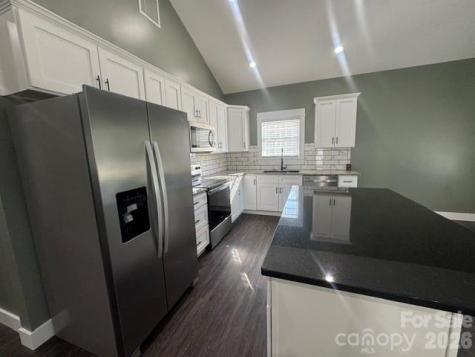 364 Carolina Avenue Marion NC 28752