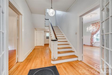 3 Kings Mountain Street York SC 29745