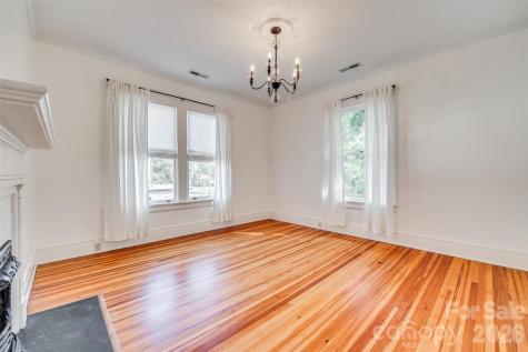 3 Kings Mountain Street York SC 29745