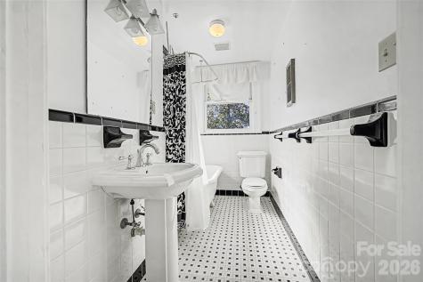 3 Kings Mountain Street York SC 29745