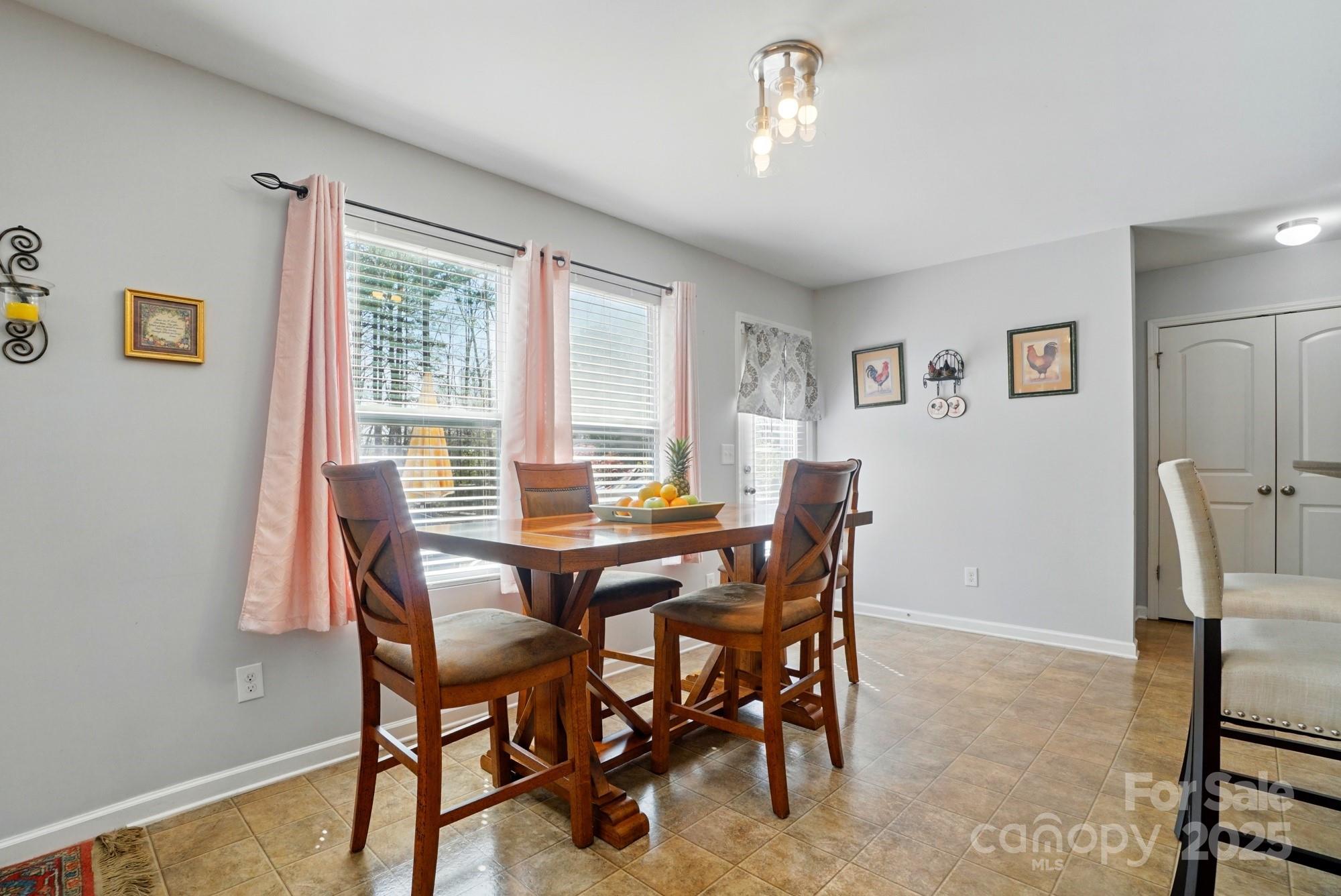 3272 Saddlebrook Drive Midland NC 28107
