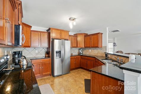 3272 Saddlebrook Drive Midland NC 28107