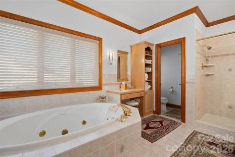 78 Banker Drive Waynesville NC 28786