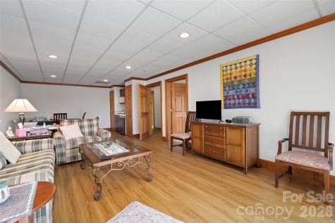78 Banker Drive Waynesville NC 28786