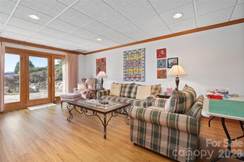 78 Banker Drive Waynesville NC 28786