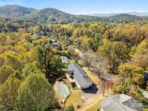45 Crabapple Lane Asheville NC 28804