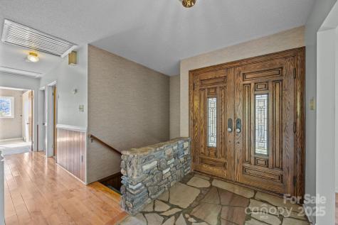 45 Crabapple Lane Asheville NC 28804