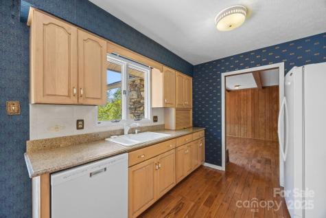 45 Crabapple Lane Asheville NC 28804