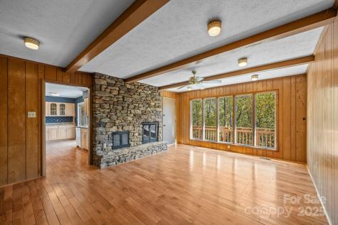 45 Crabapple Lane Asheville NC 28804