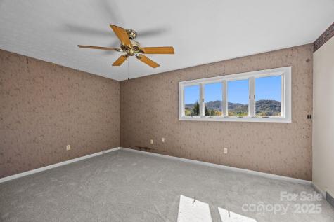 45 Crabapple Lane Asheville NC 28804