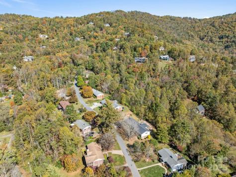 45 Crabapple Lane Asheville NC 28804