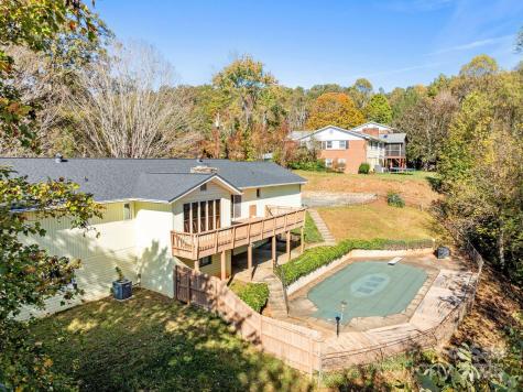 45 Crabapple Lane Asheville NC 28804