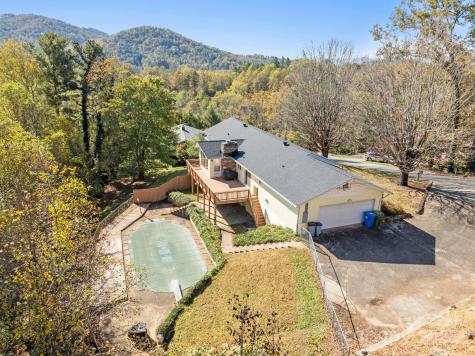 45 Crabapple Lane Asheville NC 28804