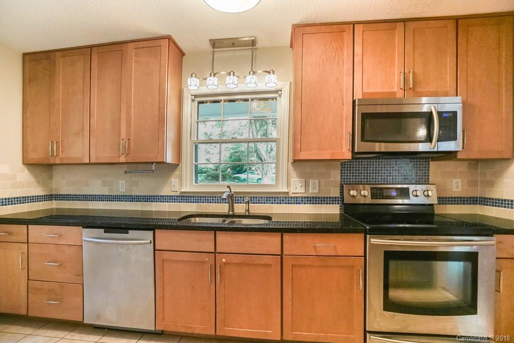 8221 Oakley Lane Charlotte NC 28270