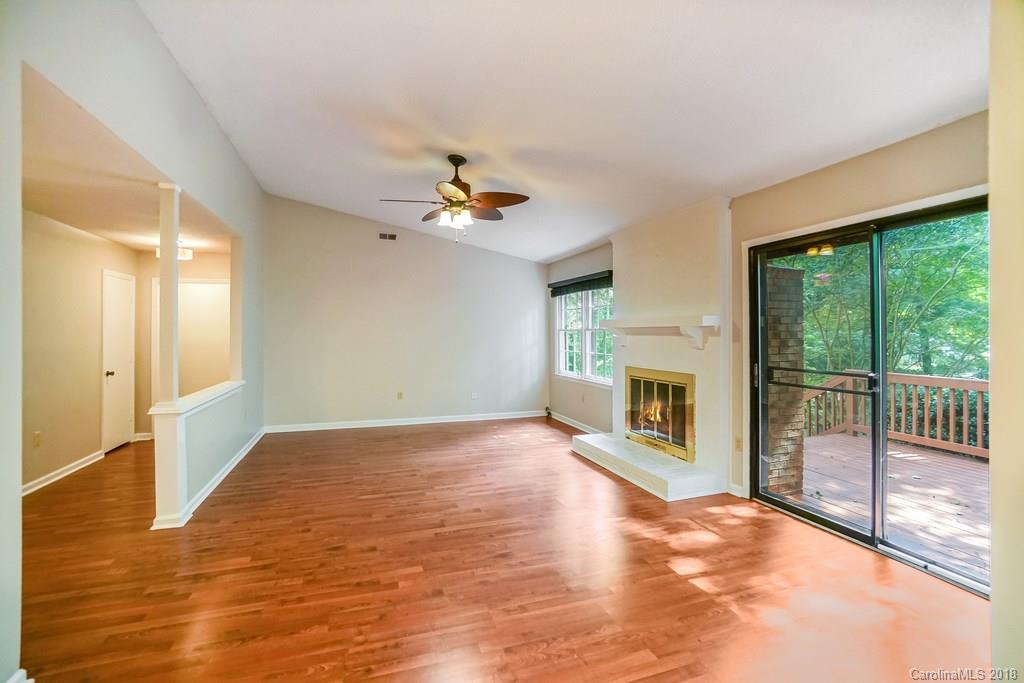 8221 Oakley Lane Charlotte NC 28270