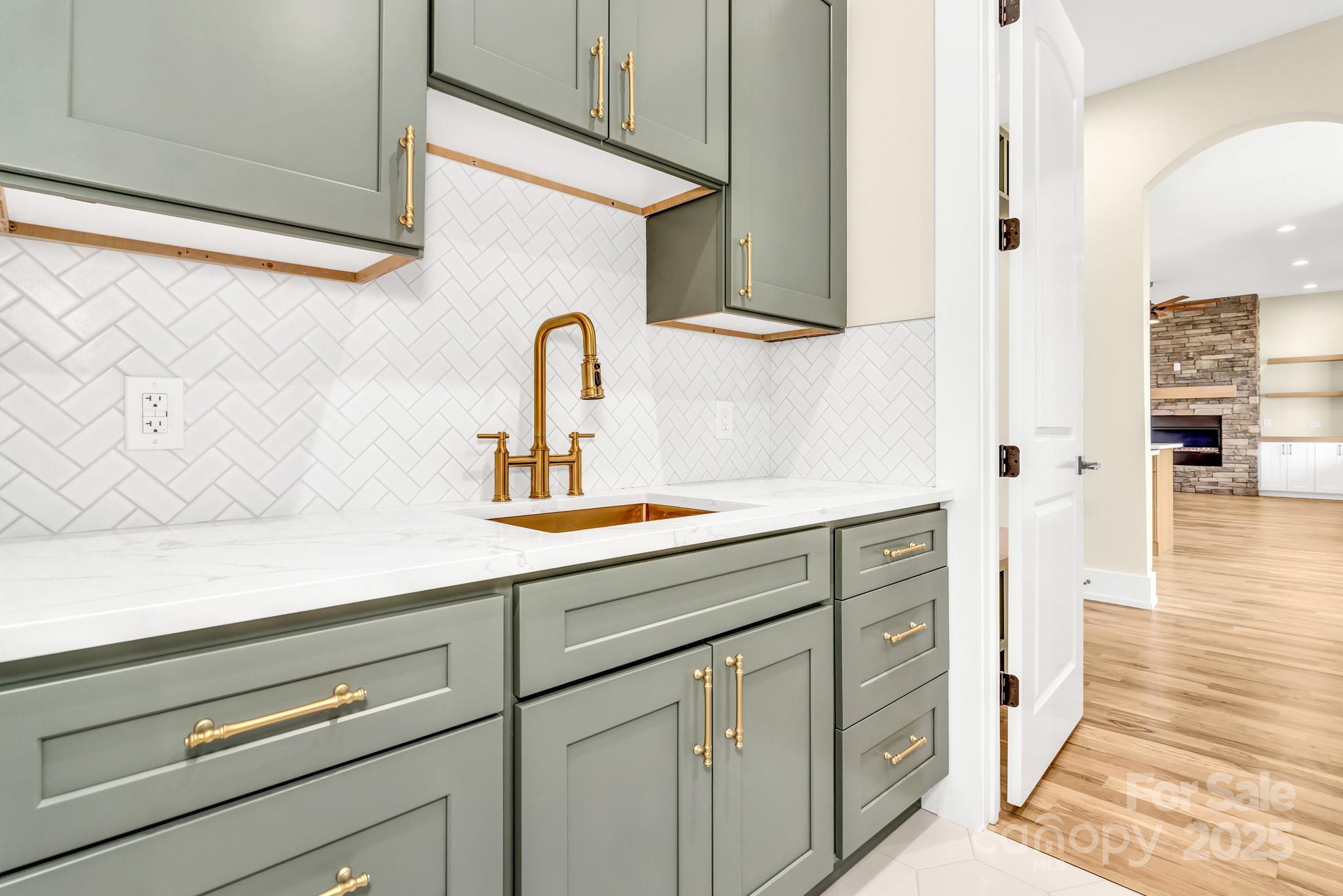 63 Horizon Way Alexander NC 28701