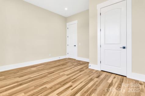 63 Horizon Way Alexander NC 28701