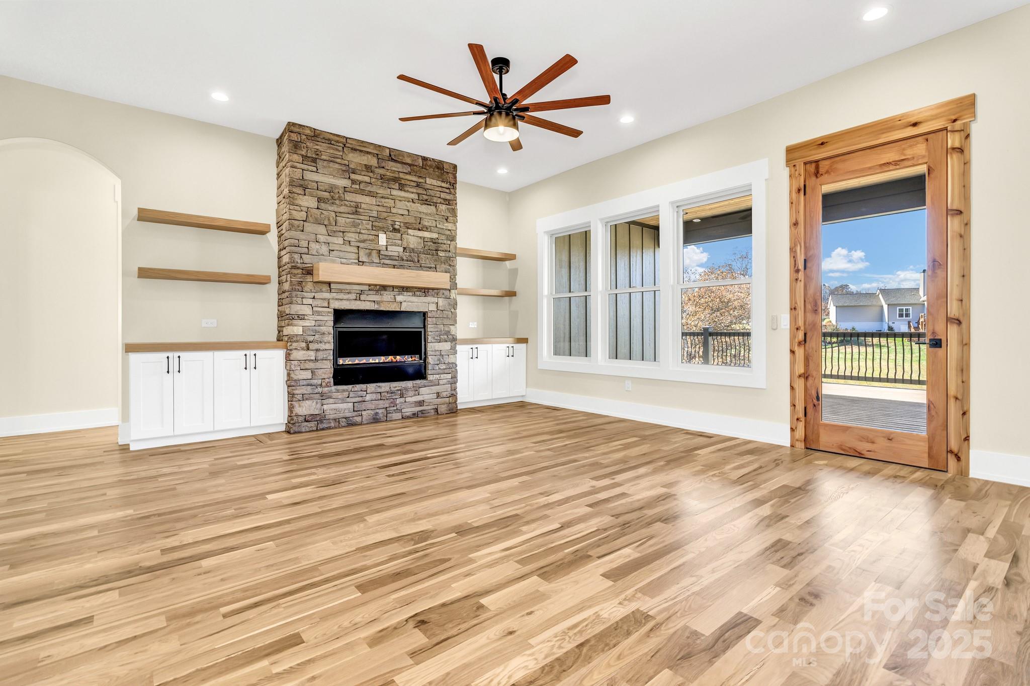 63 Horizon Way Alexander NC 28701