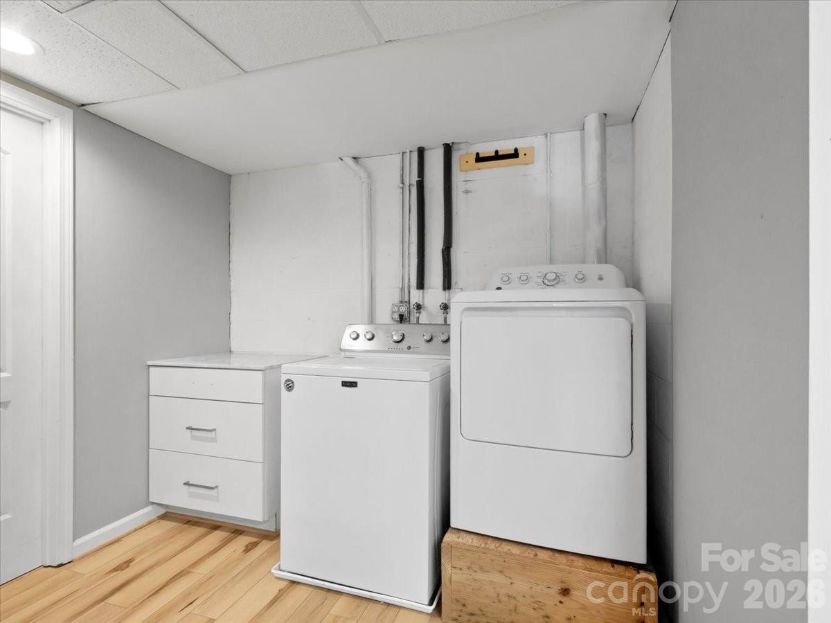 301 Robertson Street Burnsville NC 28714