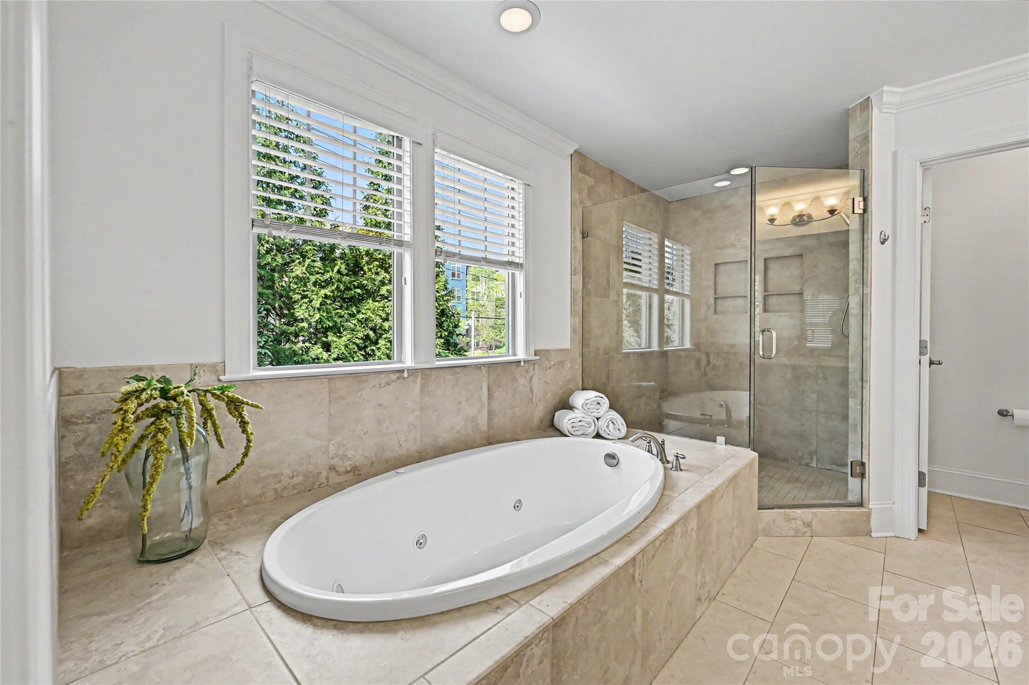 1102 Yale Place Charlotte NC 28209