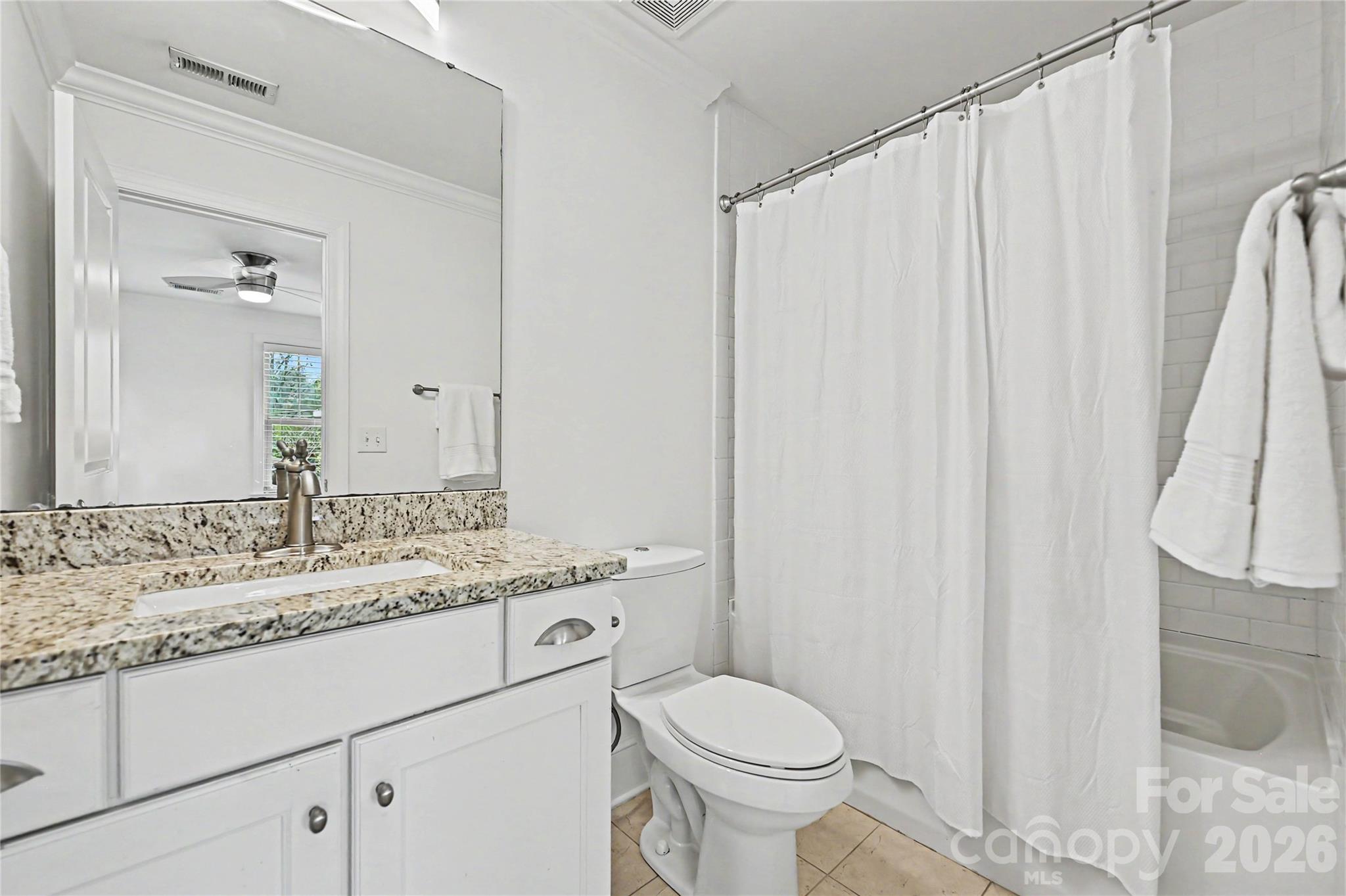 1102 Yale Place Charlotte NC 28209